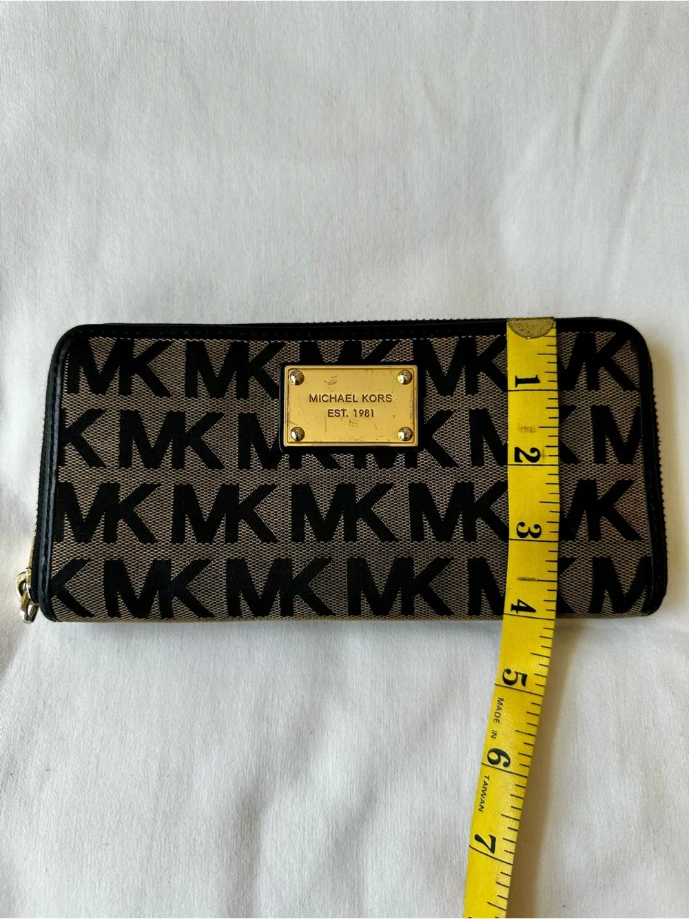 Michael Kors Black Brown MK Logo Zip Around Continental Wallet